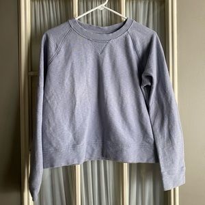 Gap Fit Workout Crewneck Sweatshirt in Slate Gray